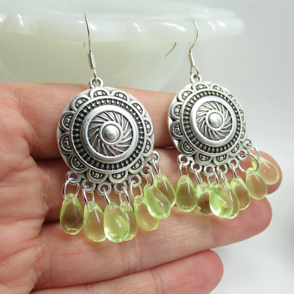 UG drop bead dangle earrings - Picture 8 of 9